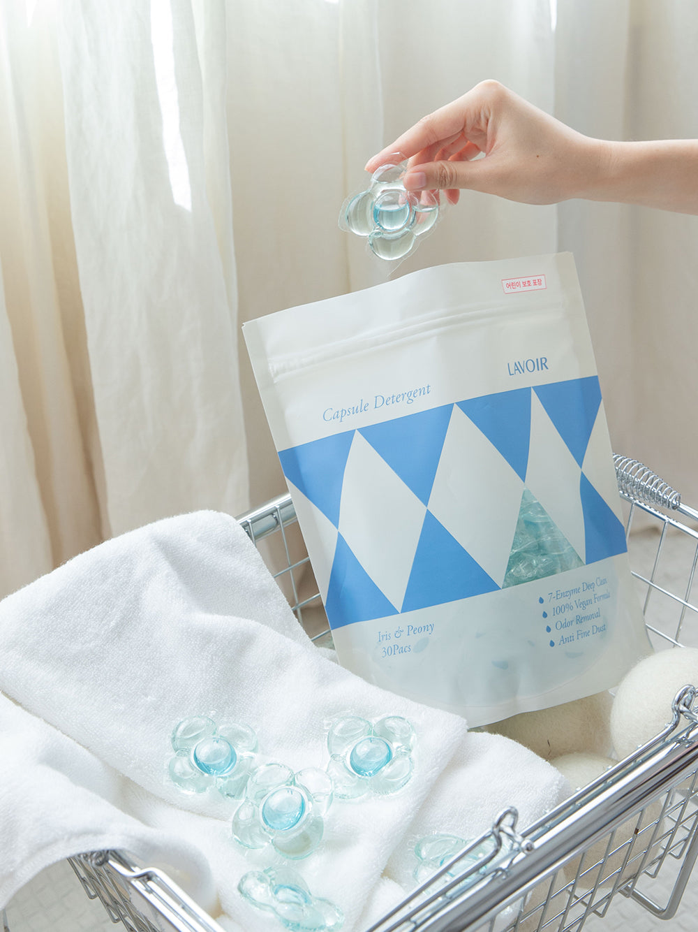LAVOIR 純素室內晾衣洗衣膠囊 鳶尾花&amp;芍藥 (30入) 包裝 - 下單即送【純素香水衣物柔軟精 40ml 體驗包】乙個！