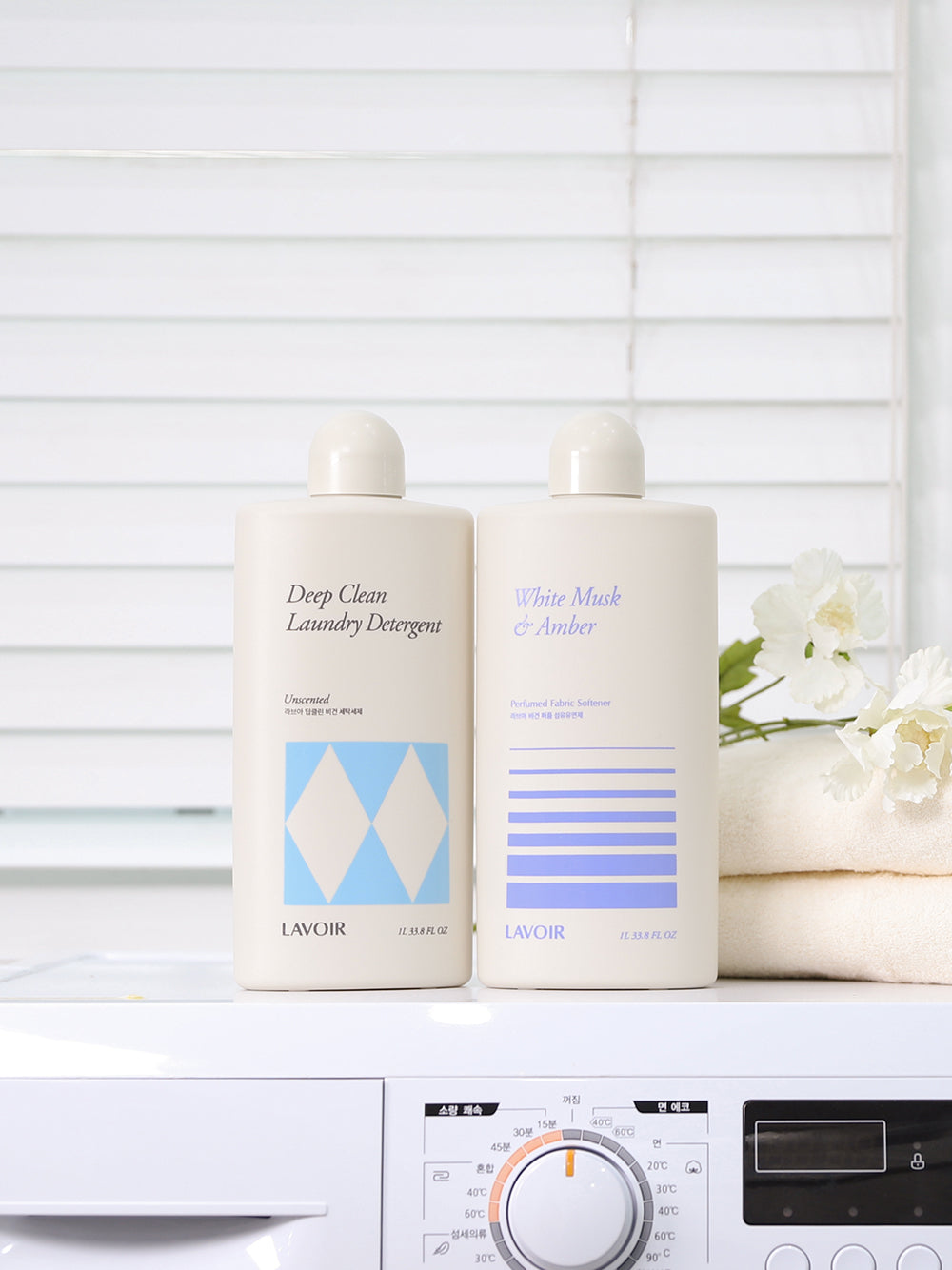 LAVOIR 純素香水衣物柔軟精 1L 白麝香 &amp; 琥珀
